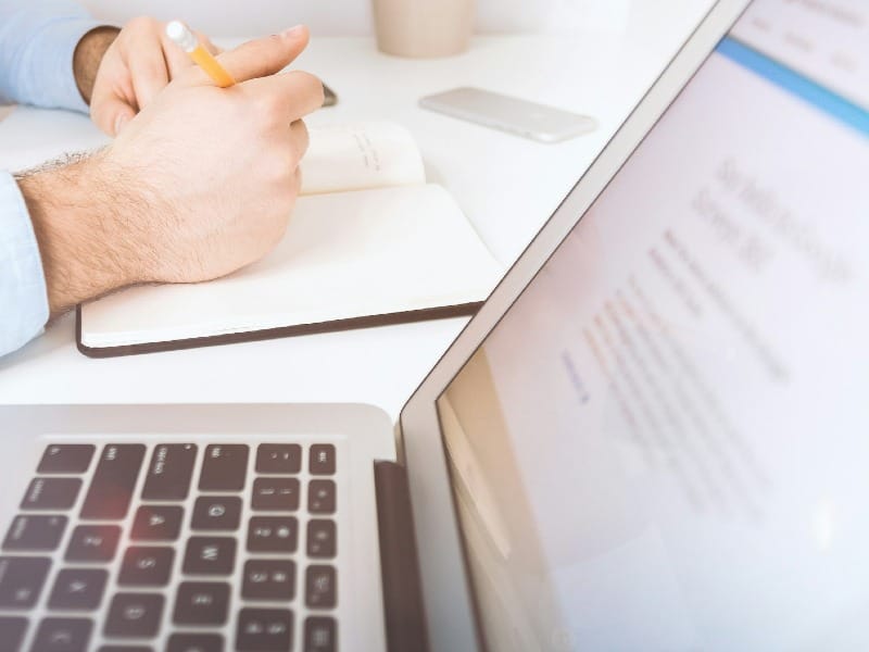 Your finance report isn't unread because it's bad.